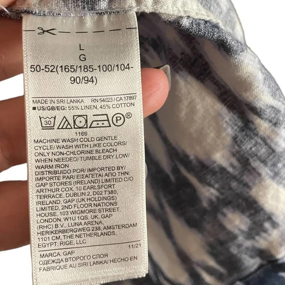 GAP Men's Blue & White IKAT Linen Short Sleeve Button Down Shirt Sz Large - Picture 9 of 12